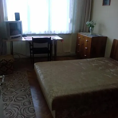 Apartment Royal Court - Hu Registered Intstud