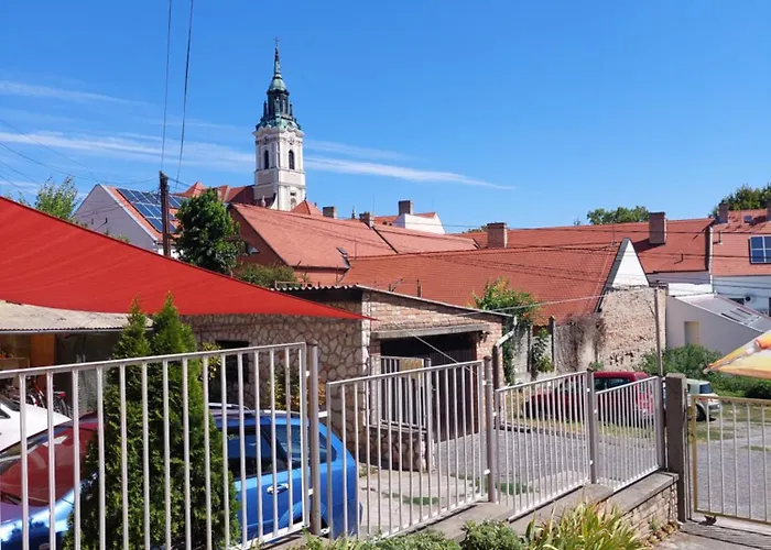 Royal Court - Hu Registered Intstud Szekszárd